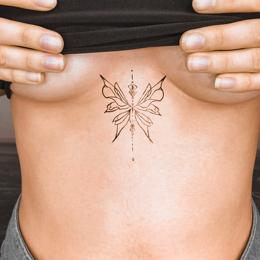 Tatuagem Abstrata de Borboleta