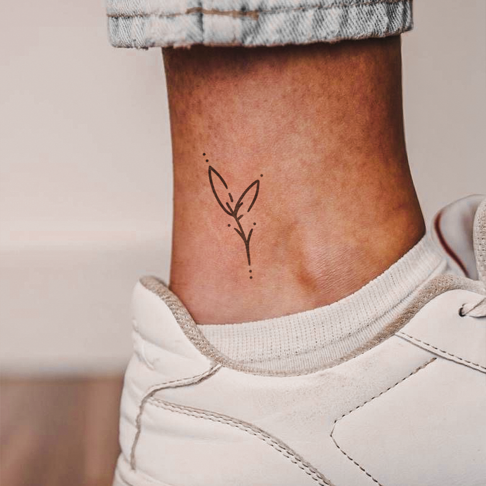 Tattoo Dots and Leaves