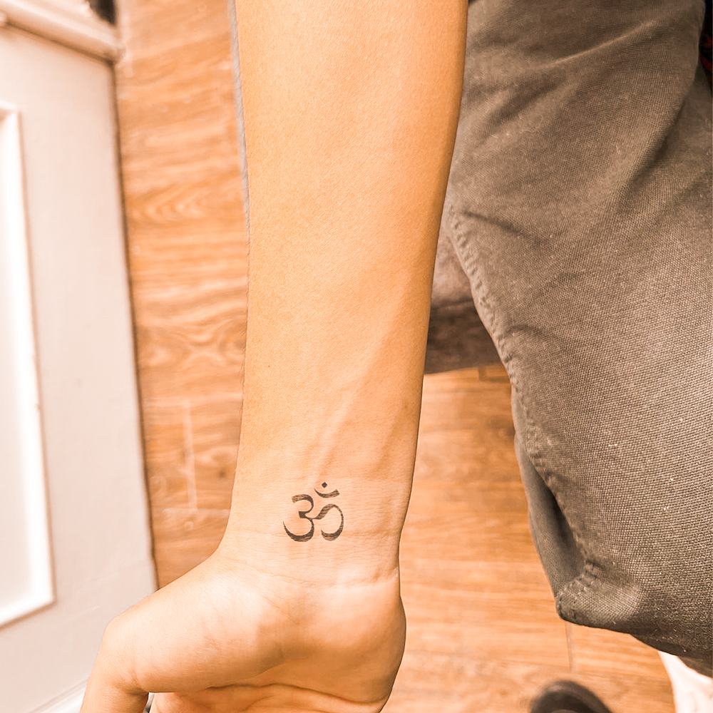 Tatuaje Simbolo Om