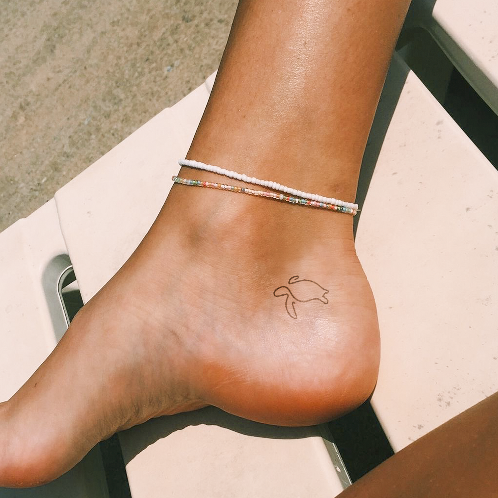 Tatuaje Silueta tortuga