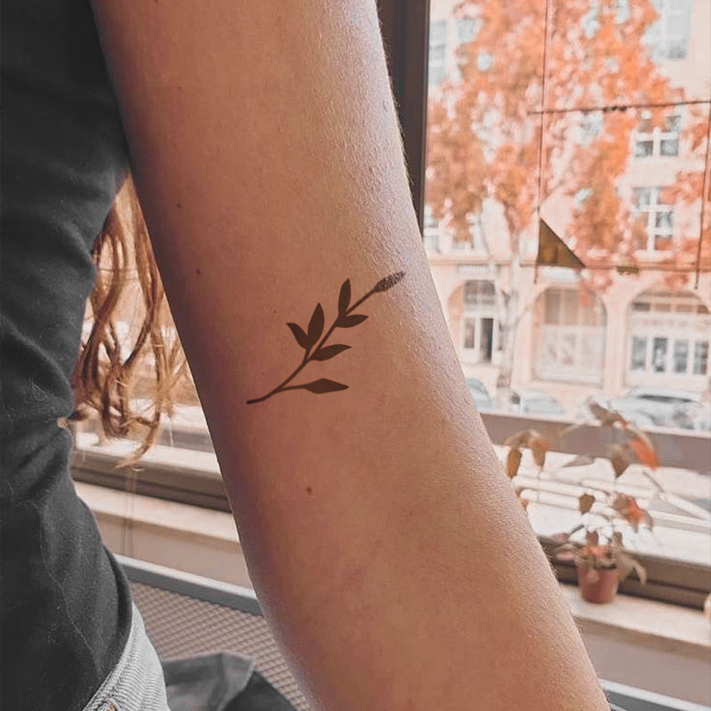 Tattoo Branch stuffed leaves