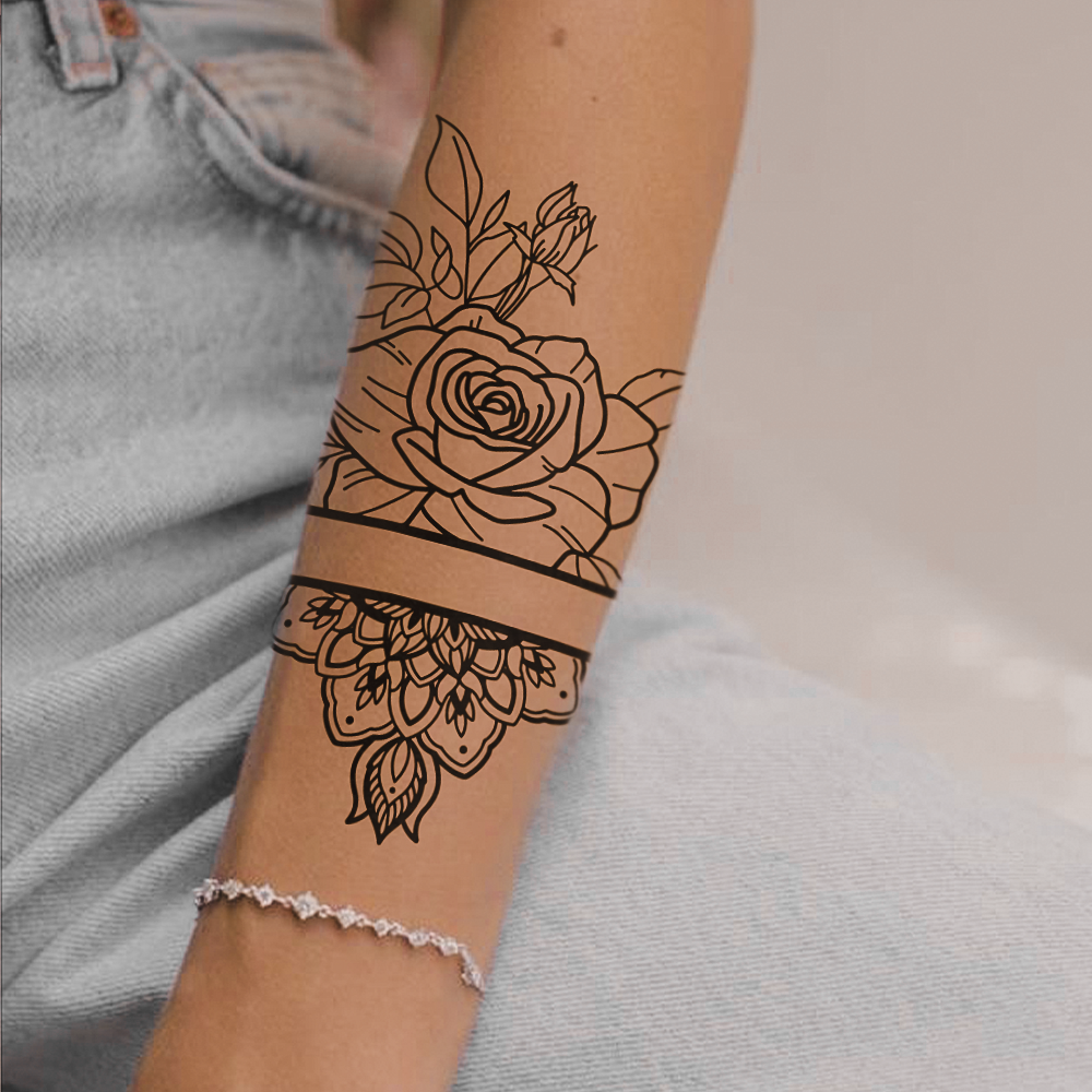 Tatuaje Rosa y Mandala