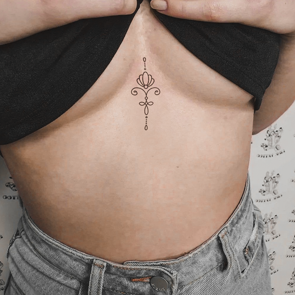 Tatuaje Concha ornamental