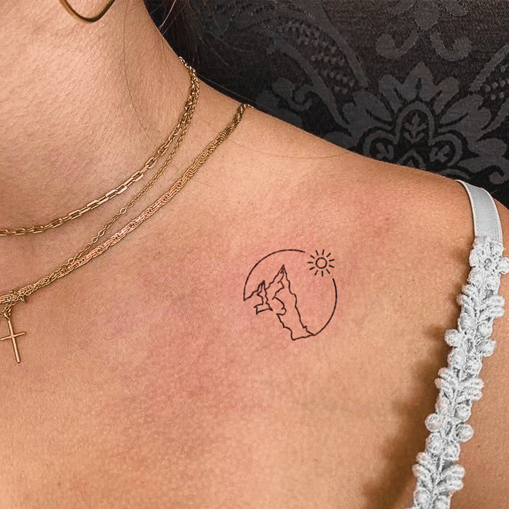 Tatuaje Montaña soleada