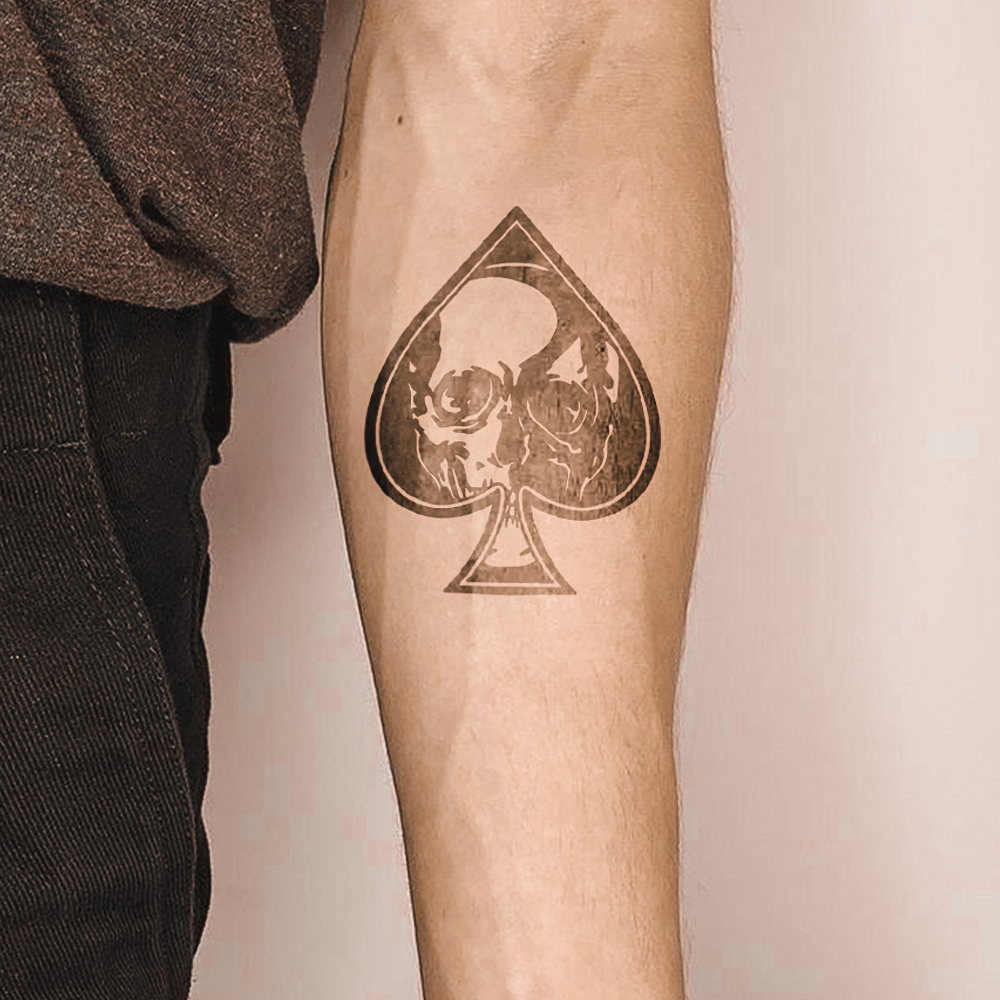 Tatuaje AS de picas Calabera