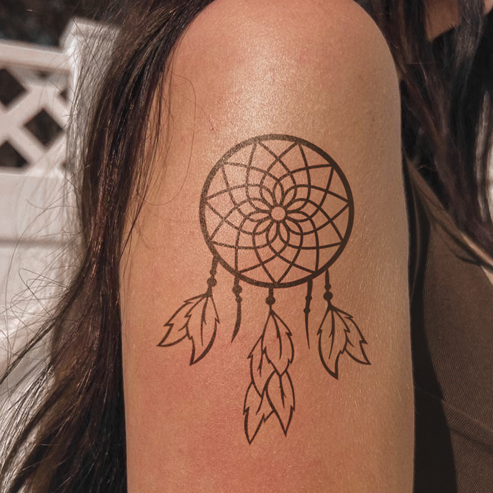 Tatuaje Atrapasueños plumas