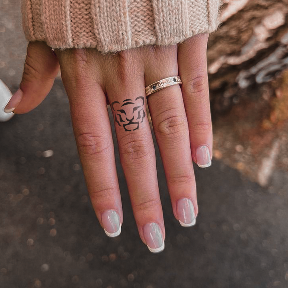 Tatuaje Cabeza de tigre pequeño